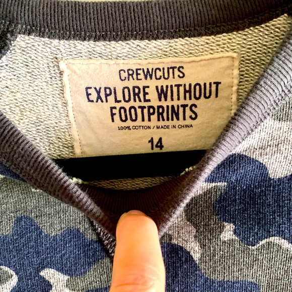 J Crew Boys Crewcuts Camo Sweatshirt - Picture 3 of 3